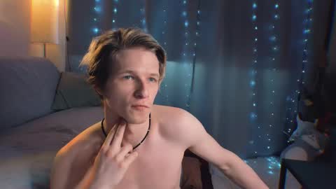 brestonsweet online show from June 9, 1:39 am