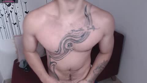 Snapshot of jack_hills2 chatting on September 10, 12:05 pm online show from September 10, 12:05 pm