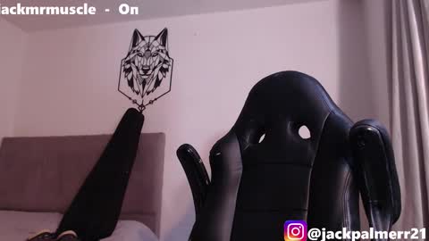 Snapshot of jack_master_muscle chatting on January 18, 9:40 pm jack and leah online show from January 18, 9:40 pm