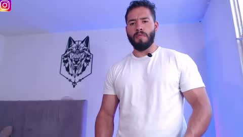 Snapshot of jack_master_muscle chatting on July 7, 8:46 pm jack and leah online show from July 7, 8:46 pm