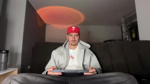 Snapshot of jack_norizz chatting on November 28, 3:09 am INDEPENDENT MODEL online show from November 28, 3:09 am