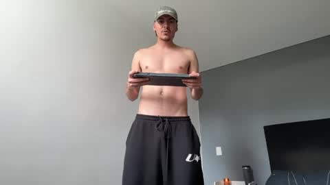 Snapshot of jack_norizz chatting on May 17, 3:19 pm INDEPENDENT MODEL online show from May 17, 3:19 pm