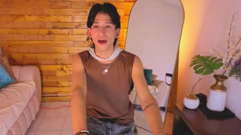 Snapshot of jack_shane chatting on June 16, 7:38 pm Jack Shane online show from June 16, 7:38 pm