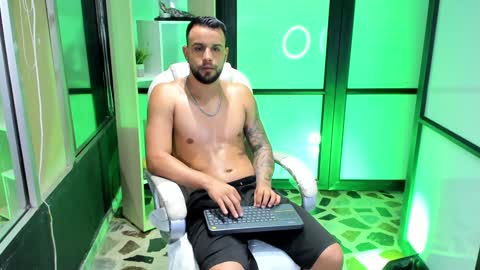 Jack White online show from January 7, 11:48 am