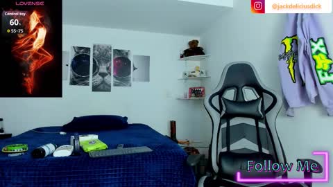 Snapshot of jackdeliciusdick chatting on October 1, 8:09 am jackdeliciusdick online show from October 1, 8:09 am