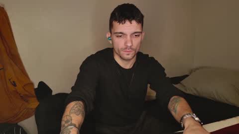Snapshot of jackdesfeux chatting on January 12, 5:24 am Jack  online show from January 12, 5:24 am