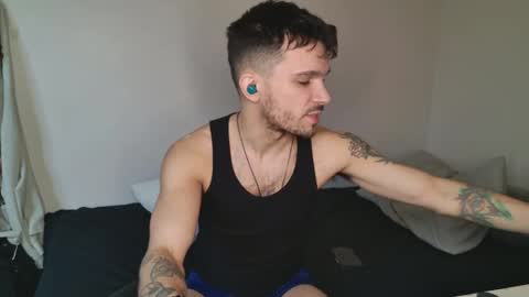 Snapshot of jackdesfeux chatting on February 12, 2:10 pm Jack  online show from February 12, 2:10 pm