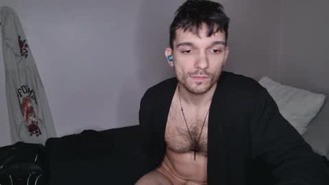 Snapshot of jackdesfeux chatting on February 23, 3:13 am Jack  online show from February 23, 3:13 am