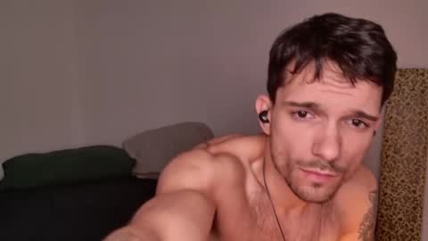 Snapshot of jackdesfeux chatting on September 15, 7:08 am Jack  online show from September 15, 7:08 am