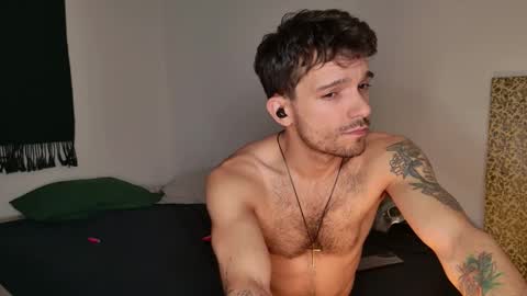 Snapshot of jackdesfeux chatting on September 17, 3:41 am Jack  online show from September 17, 3:41 am