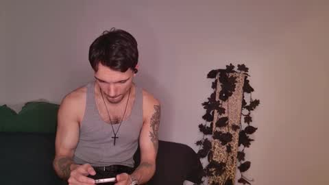 Snapshot of jackdesfeux chatting on September 29, 2:49 am Jack  online show from September 29, 2:49 am