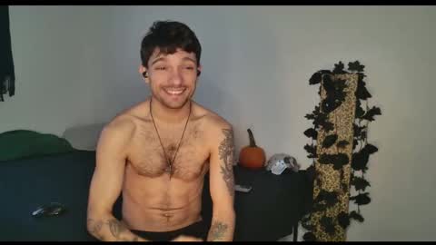 Snapshot of jackdesfeux chatting on October 3, 3:09 pm Jack  online show from October 3, 3:09 pm