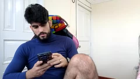 Snapshot of jackecuador chatting on May 21, 10:28 pm Jack online show from May 21, 10:28 pm