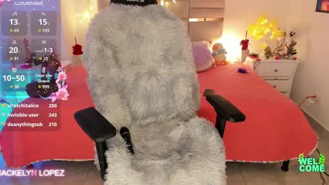 Snapshot of jackelyn_lopezz chatting on December 5, 12:33 pm Jacky online show from December 5, 12:33 pm