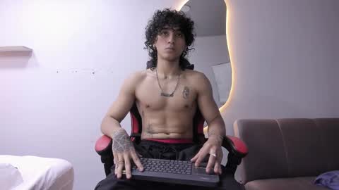 Jackes Taylor online show from February 5, 6:40 am