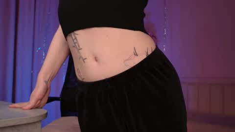 Snapshot of jackiebard chatting on May 3, 1:17 pm Jackie Byrd online show from May 3, 1:17 pm