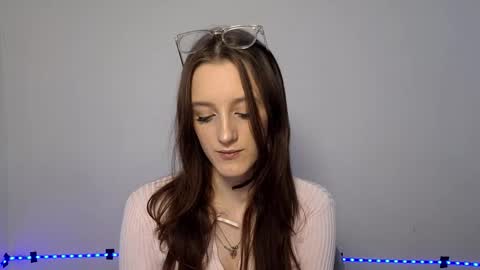 Lisa online show from January 10, 1:02 pm