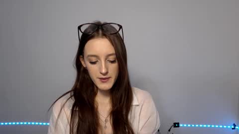 Lisa online show from January 14, 11:49 am