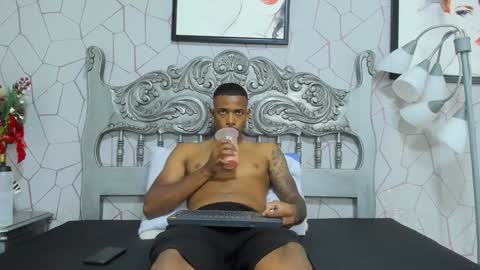 Snapshot of jackmacson chatting on January 3, 10:40 pm jackmacson online show from January 3, 10:40 pm