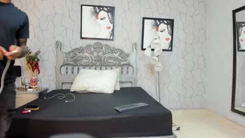 Snapshot of jackmacson chatting on January 10, 12:04 pm jackmacson online show from January 10, 12:04 pm