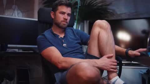 Snapshot of jackoffdude85 chatting on November 19, 5:07 am Colten Carter online show from November 19, 5:07 am