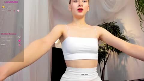 Snapshot of jackp0t__ chatting on February 23, 2:29 am Win by life online show from February 23, 2:29 am