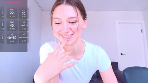 Snapshot of jackp0t__ chatting on October 4, 11:30 am Win by life online show from October 4, 11:30 am