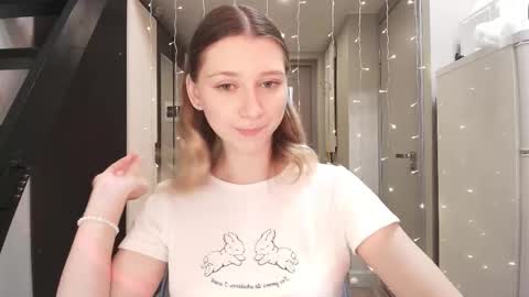 Snapshot of jackp0t__ chatting on December 14, 12:21 pm Win by life online show from December 14, 12:21 pm