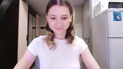 Snapshot of jackp0t__ chatting on March 8, 12:31 pm Win by life online show from March 8, 12:31 pm