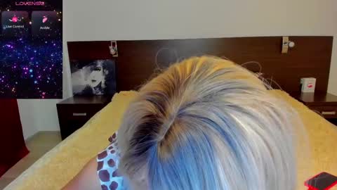 Snapshot of jacksallyevans chatting on February 11, 4:46 pm sallyevans online show from February 11, 4:46 pm