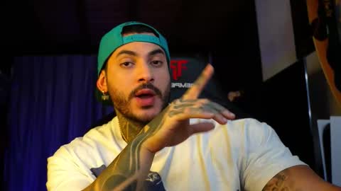 JC online show from November 22, 7:57 pm