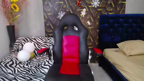 Snapshot of jackson_cr7 chatting on November 30, 6:06 am JAKSON online show from November 30, 6:06 am