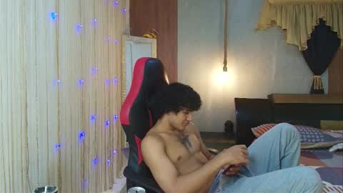 JAKSON online show from March 14, 8:09 am