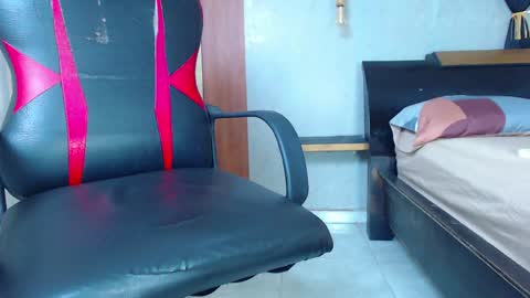 JAKSON online show from May 14, 4:36 pm