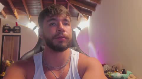 Snapshot of jackson_stifler1 chatting on December 15, 9:42 pm Jckson Stifler online show from December 15, 9:42 pm