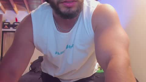 Snapshot of jackson_stifler1 chatting on December 18, 12:43 am Jckson Stifler online show from December 18, 12:43 am