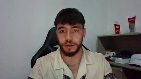 Snapshot of jackson_stifler1 chatting on January 19, 9:33 am Jckson Stifler online show from January 19, 9:33 am