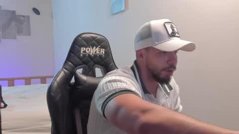 Snapshot of jackson_stifler1 chatting on April 29, 4:33 pm Jckson Stifler online show from April 29, 4:33 pm