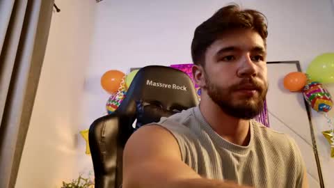 Snapshot of jackson_stifler1 chatting on May 4, 10:06 pm Jckson Stifler online show from May 4, 10:06 pm