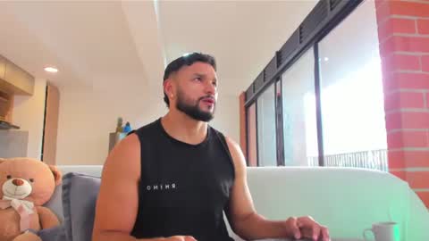 Snapshot of jackson_wayne__ chatting on July 1, 11:34 am Jackson Wayne online show from July 1, 11:34 am