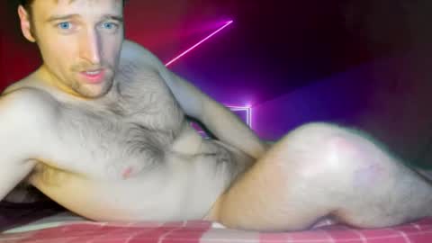 jacksonbutts online show from September 26, 9:24 am