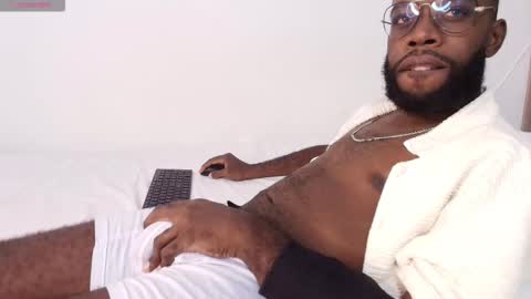 Snapshot of jacksonking27 chatting on October 16, 1:06 am Jackson online show from October 16, 1:06 am