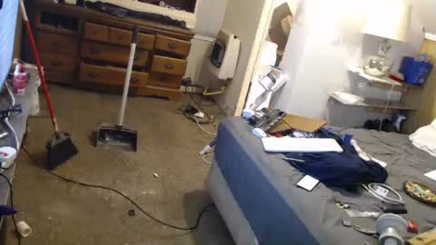 Snapshot of jacksonmale1974 chatting on December 31, 12:32 am funtimes49203 online show from December 31, 12:32 am