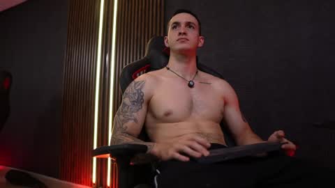 Jackson Olsen online show from May 27, 9:12 pm