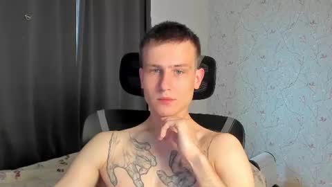 Snapshot of jacksonvox chatting on June 15, 3:09 am Nikolay online show from June 15, 3:09 am