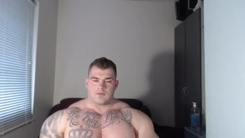 Snapshot of jackyhuge chatting on January 31, 12:18 pm Jacky online show from January 31, 12:18 pm