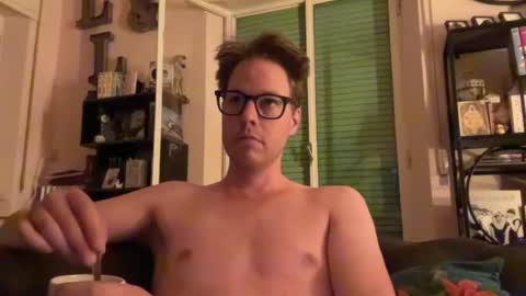 Snapshot of jackyxe chatting on July 18, 2:16 am jackyxe online show from July 18, 2:16 am