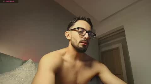 jacob__adams online show from June 19, 9:29 pm