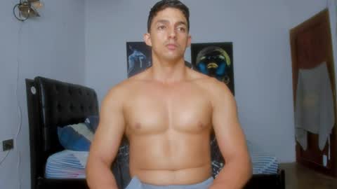 Snapshot of jacob_black21 chatting on July 27, 11:23 pm jacob black online show from July 27, 11:23 pm