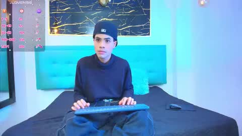 jacob_blackwell online show from November 12, 4:24 am